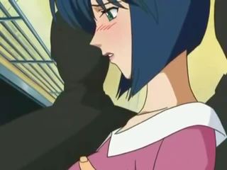 Varmt dukke var skrudd i offentlig i anime